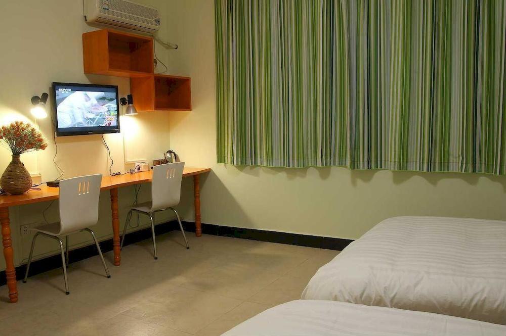 Tiffany Hostel Yangshuo Esterno foto